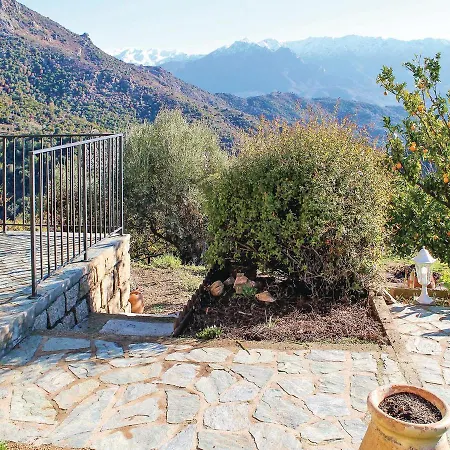 Three-bedroom In Carcopino شقة *