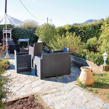 Three-bedroom In Carcopino Appartement *