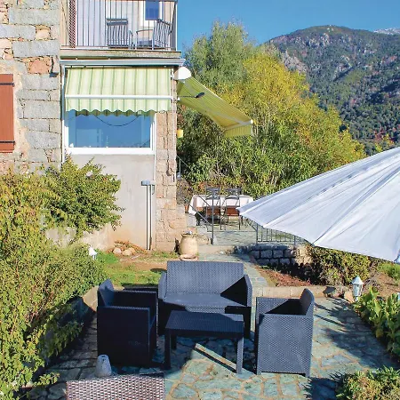 Three-bedroom In Carcopino شقة